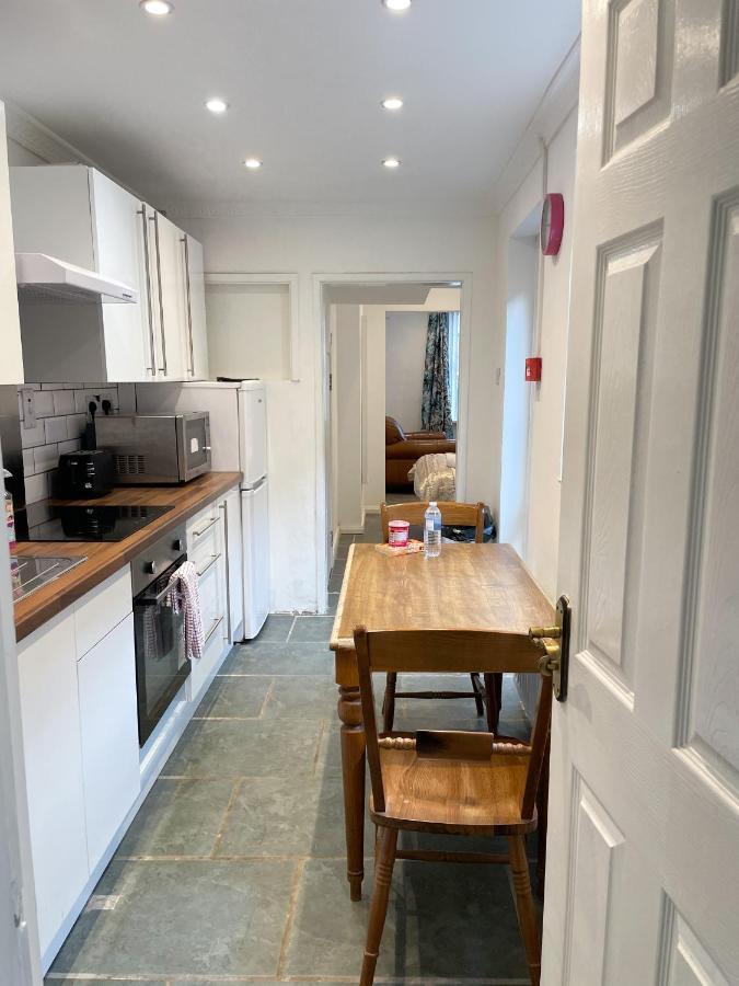 217 Roden Street Apartment Belfast Exterior photo